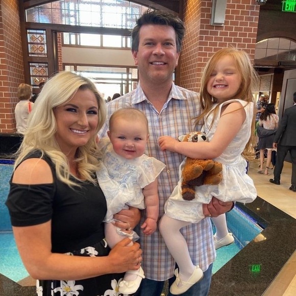 Meet your Posher, Sarah - Picture 5 of 6